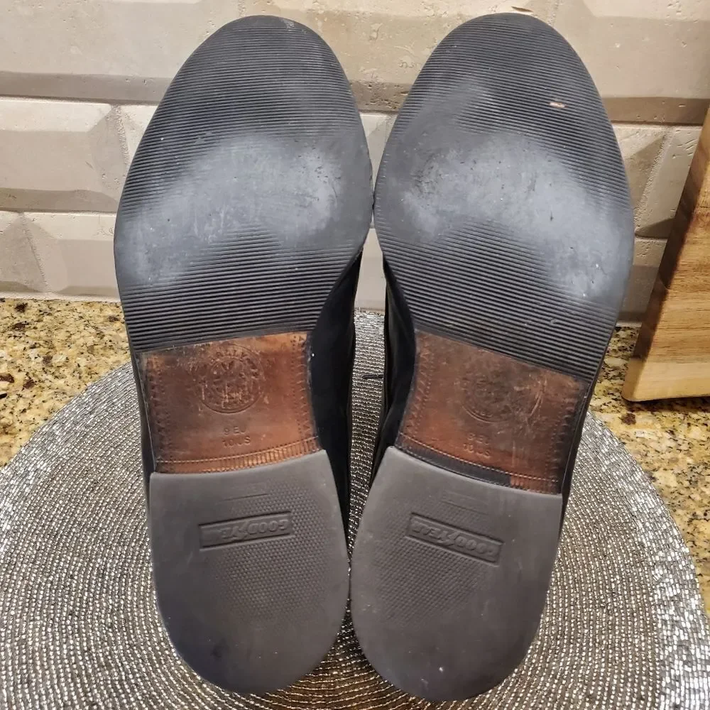 BALLY Black Leather Lace Ups - Size 10‎